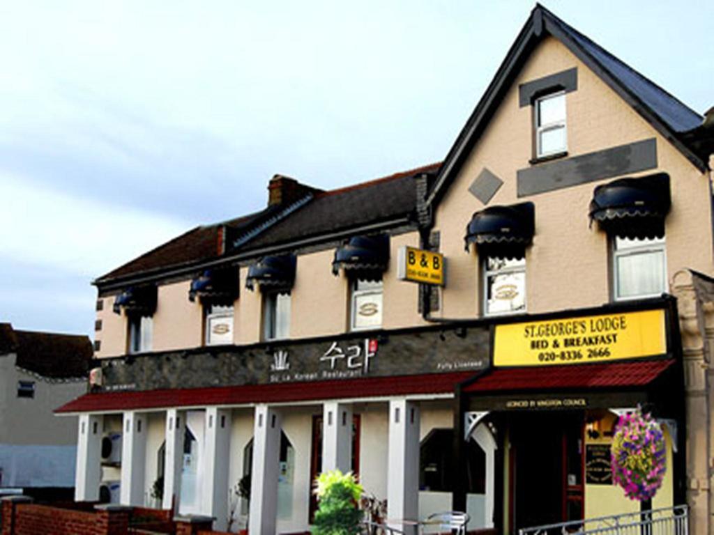 St. George'S Lodge Kingston upon Thames  Esterno foto